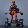 Naruto Shippuden, figurine avec crapauds invoqués, fond gris