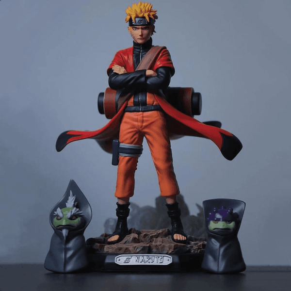Naruto Shippuden, figurine avec crapauds invoqués, fond gris
