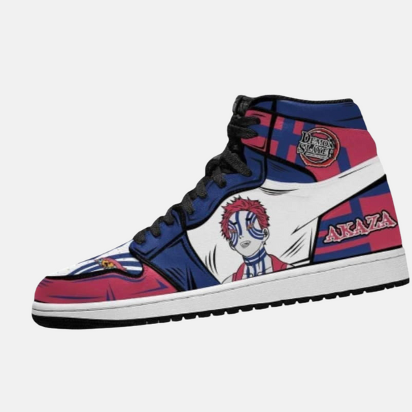 Paire de baskets montantes inspirées d'Akaza, montrant le design bleu et magenta et son symbole de compas.