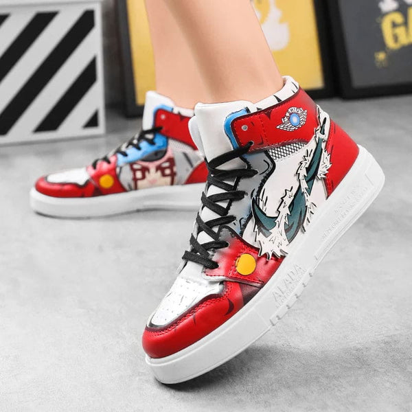 Vue arrière des baskets Deidara Akatsuki, montrant les détails sur le talon de la chaussure.