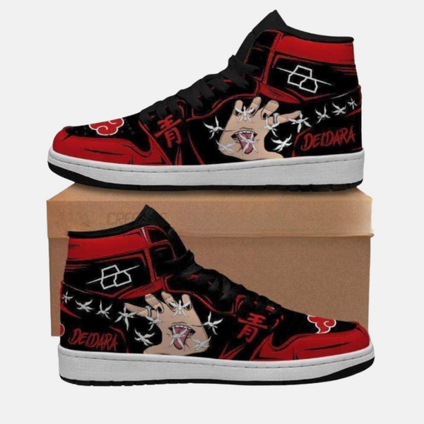 Vue de dessus des baskets Hinata Hyūga, montrant les détails sur la languette.