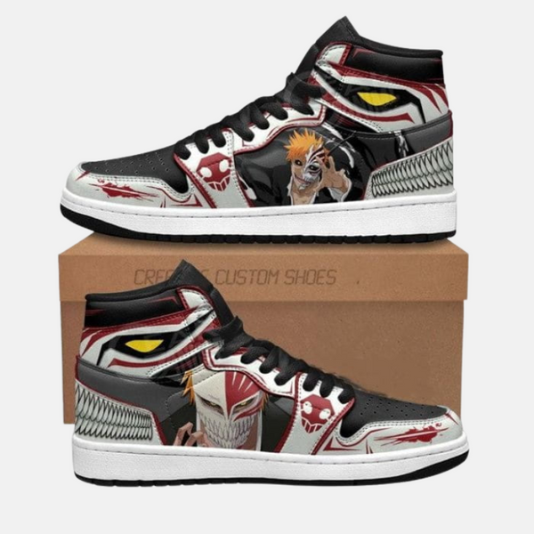 La paire de baskets Jiraiya, montrant les détails de la chaussure gauche et droite.Image