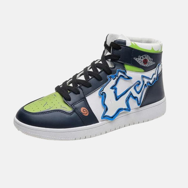 Paire de baskets montantes inspirées de Kakashi Hatake, montrant le design bleu électrique du Raiton.