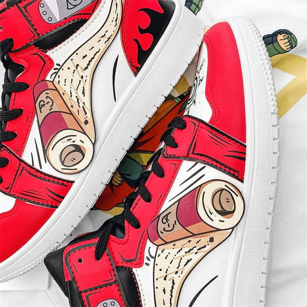 Vue arrière des baskets Naruto Mode Ermite, montrant les détails sur le talon de la chaussure.