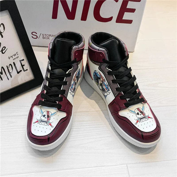 Vue arrière des baskets Shanks Le Roux, montrant les détails sur le talon de la chaussure.