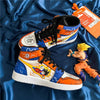 Baskets Son Goku de Dragon Ball Z portées, montrant leur style streetwear et leur coupe.