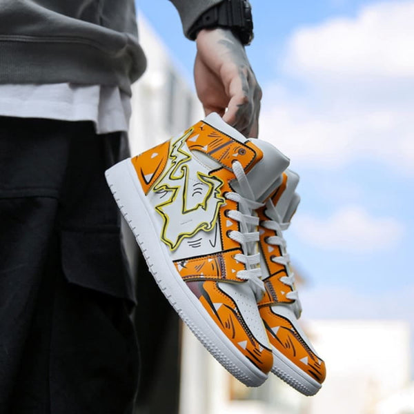 Vue arrière des baskets Zenitsu Agatsuma, montrant les détails sur le talon de la chaussure.