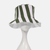 Bob (bucket hat) avec de larges rayures vertes et blanches, style Kisuke Urahara, vu de face sur un mannequin.