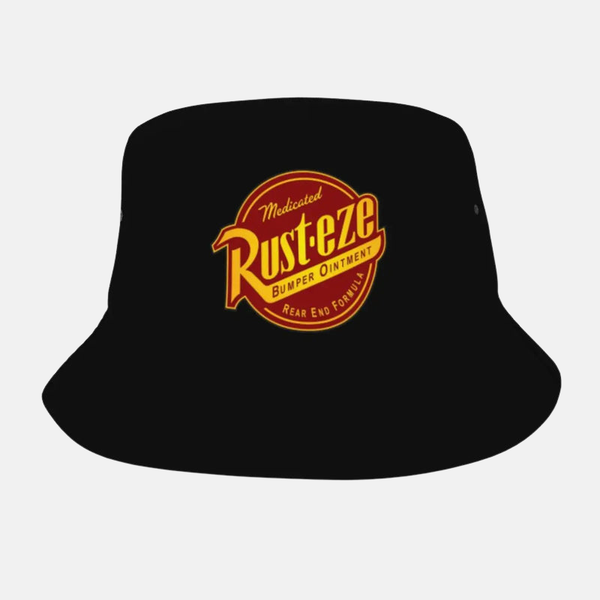 Bob noir avec le logo circulaire vintage de Rust-eze brodé ou imprimé au centre.