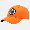 Casquette de baseball orange avec le Kanji "Go" de Son Goku brodé en noir.