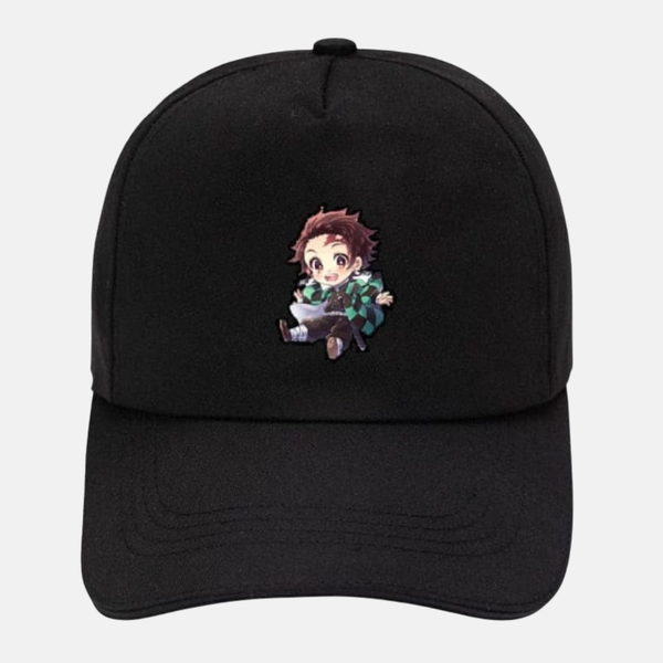 Casquette de baseball noire avec un patch brodé de Tanjiro Kamado sur le devant.