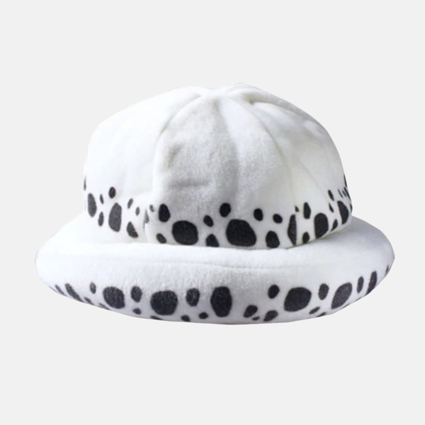 Chapeau blanc tacheté de noir de Trafalgar Law, style nordique, vu de face.