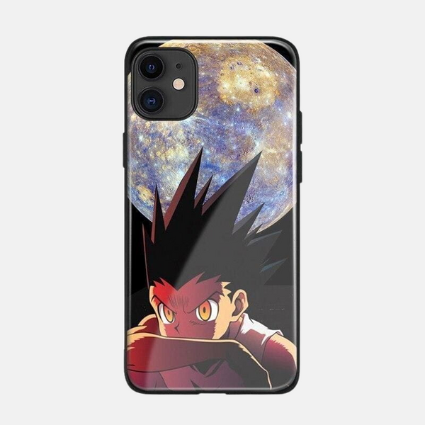 Coque pour iPhone avec une illustration de Gon Freecss chargeant son attaque Jajanken, de l'anime Hunter x Hunter.
