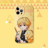 Coque pour iPhone avec le motif du haori de Zenitsu Agatsuma et une illustration du personnage de Demon Slayer.