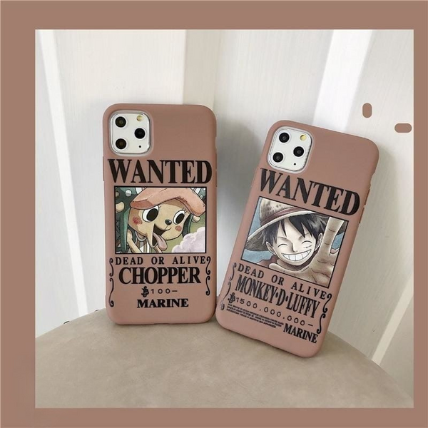 Exemple de collection avec la coque de Luffy Empereur à côté de celle de Chopper (vendue séparément).