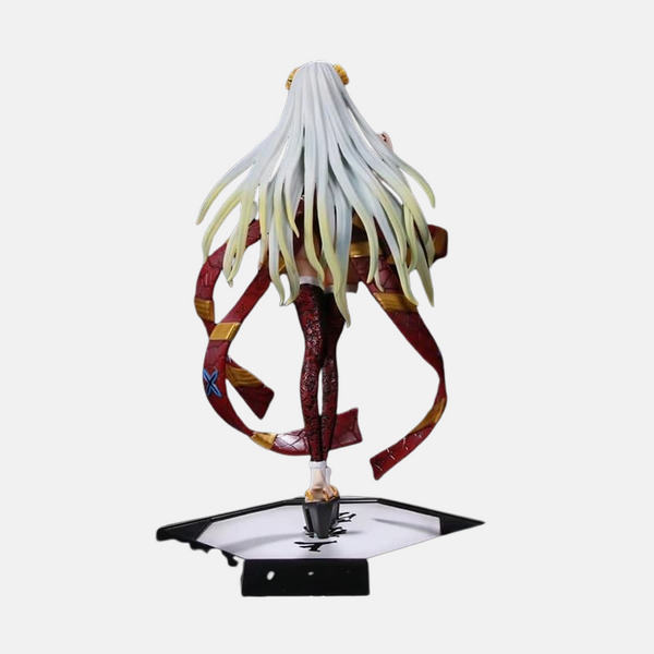 Vue de profil de la figurine Daki