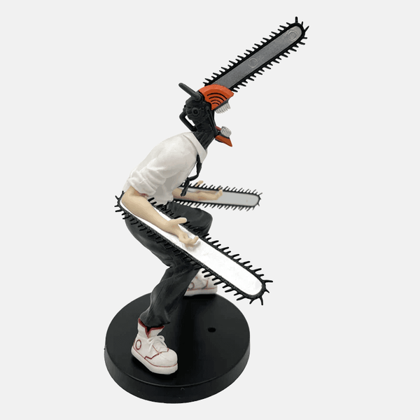 Gros plan sur la tête tronçonneuse de la figurine Denji