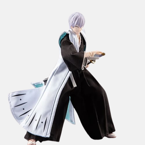 Vue de dos de la figurine de Gin Ichimaru, mettant en valeur son haori blanc de capitaine avec l'emblème de la 3ème Division et sa chevelure argentée.