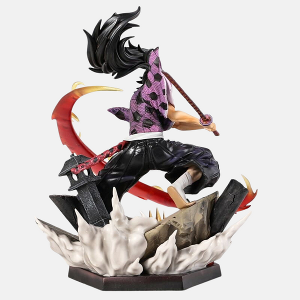 Gros plan sur les six yeux de Kokushibo au milieu de son attaque.