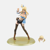 Figurine de Lucy Heartfilia (20cm), vue de face, dans une pose charmante, avec une mini-figurine de l'esprit Plue à ses pieds.