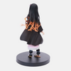 Vue de dos de la figurine de Nezuko Kamado montrant les détails de son kimono et de sa coiffure.