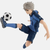 Figurine de Seishiro Nagi de Blue Lock en vue de trois-quarts avant, contrôlant un ballon de foot en l'air avec son pied droit levé. Il porte sa tenue de foot bleue et noire et affiche une expression concentrée.