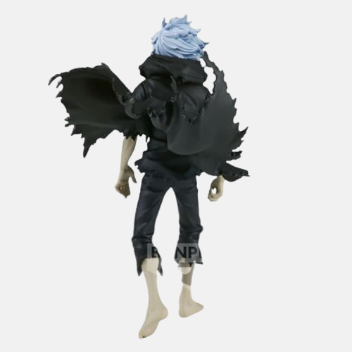 Vue latérale de la figurine de Shigaraki "Éveil", montrant l'amplitude de sa cape et de ses cheveux.