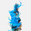 Vue de profil de la figurine Super Gogeta 45cm, montrant l'aura d'énergie bleue.