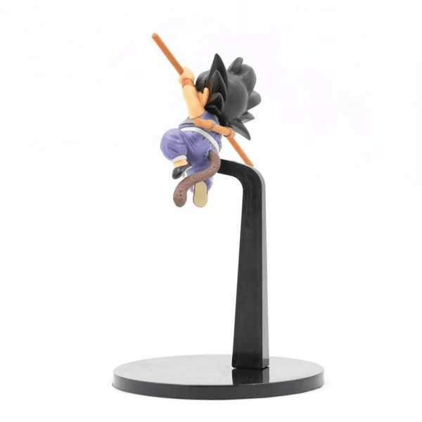 Figurine Vegeta - Vue de profil accentuant la concentration de la technique