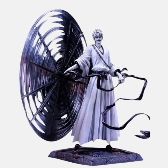 Vue de profil de la figurine de White montrant ses bras-lames.