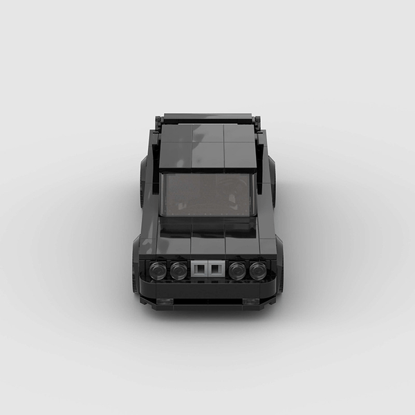 Vue de dessus du modèle de BMW M3 E30 en briques, montrant le toit et le capot.