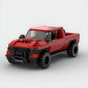 Kit de construction d'un Dodge Ram 1500 TRX rouge en briques, montrant la vue de trois-quarts avant.