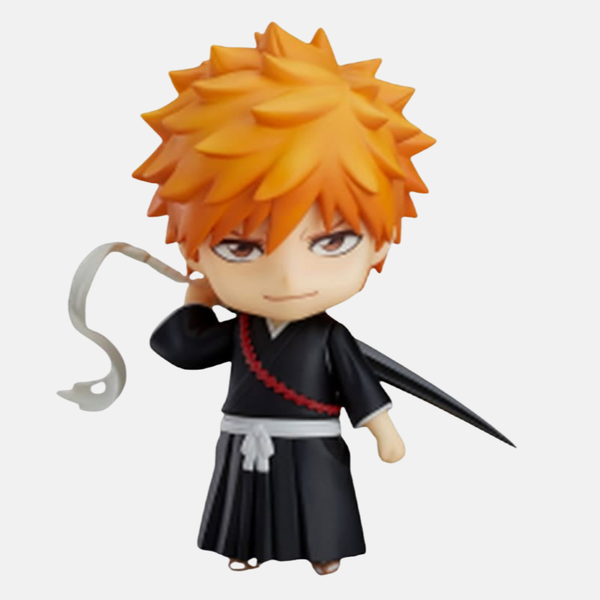 Figurine Nendoroid de Ichigo Kurosaki en forme Shikai de Bleach, tenant son grand sabre Zangetsu avec une expression déterminée sur son socle transparent.
