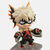 Nendoroid de Katsuki Bakugo en pose d'attaque, avec son visage de combat et des effets d'explosion dans ses mains.