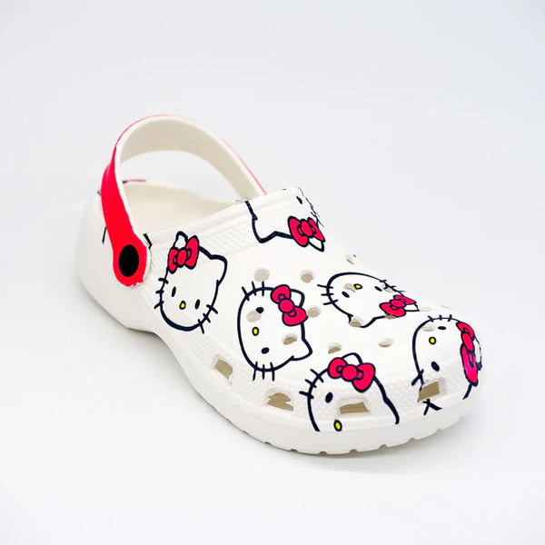 Vue de côté des chaussures Hello Kitty édition automne 2025