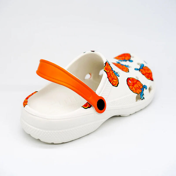 Sabots Ace avec sangle orange relevée, vue latérale