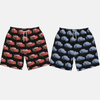 Set de deux shorts de bain pour couple Cars : un short noir avec motif Flash McQueen et un short bleu avec motif Sally Carrera.