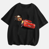 T-shirt noir pour enfant avec un grand design de Flash McQueen et Martin côte à côte.