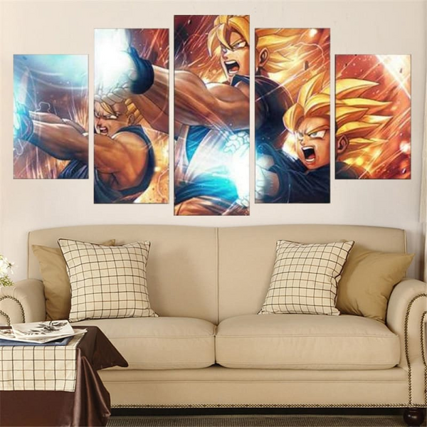 Zoom sur les panneaux centraux, détaillant les visages concentrés de Gohan, Goten et Goku au cœur de l'attaque.