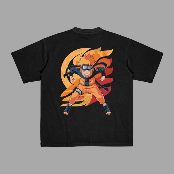 T-shirt Naruto Spirale de Feu noir avec design illustrant Naruto entouré de flammes