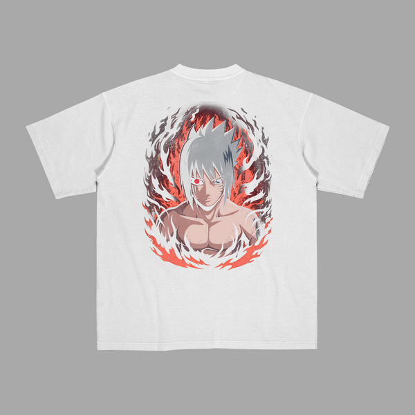 T-shirt Sasuke Sharingan Flamme blanc avec illustration Naruto et aura ardente du Sharingan