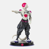 Figurine de Freezer (Forme Finale) de Dragon Ball Z, en posture de combat sur un socle rocheux, vue de face.