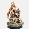 Vue de profil de la figurine de Gaara, montrant sa gourde de sable et les détails de la sculpture de la vague de sable et de la griffe de Shukaku.
