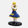 Figurine de Kurapika (16cm), vue de face, dans sa tenue du Clan Kurta, avec ses yeux écarlates et ses chaînes de Nen matérialisées.