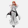 Figurine de Orihime Inoue de Bleach, dans sa robe blanche de l'arc Arrancar, avec ses épingles Shun Shun Rikka.