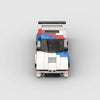 Vue de dessus du modèle de BMW M1 Motorsport en briques, montrant le toit et le capot.